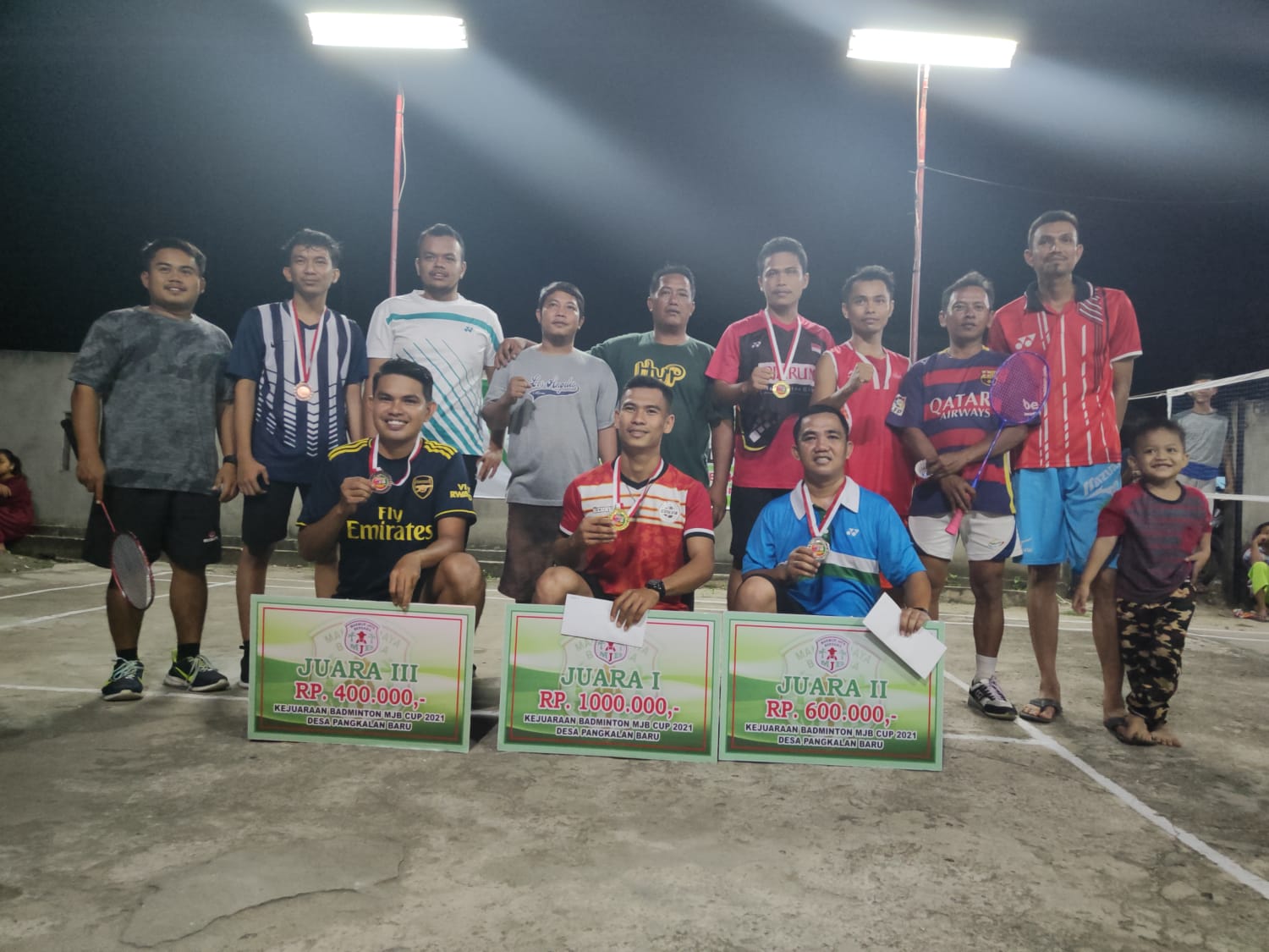 Kelompok Tani MJB Pangkalan Baru Gelar Turnamen Badminton Hadiah Jutaan Rupiahi