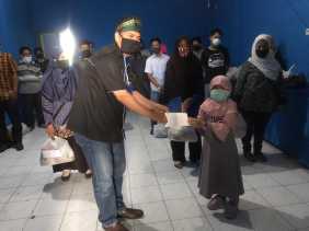 DPP LSM Peduli SDM Provinsi Riau Serahkan Bantuan Peduli Covid-19 Kepada Anak Yatim Kaum Dhuafa