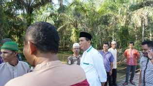 Program Pengembangan Usaha Sektor Perkebunan Sawit dan Karet di Riau, ini Penjelasan Firdaus