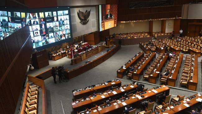 PKS Sebut Setneg Usulkan Perbaikan 158 Poin Omnibus Lawi