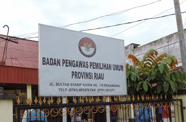 KPU Riau Pastikan TPS Steril Sebelum Pencoblosani