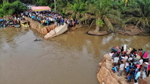 Riau Tetapkan Status Siaga Darurat Banjir dan Longsori