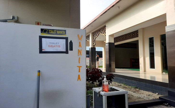 Tulisan Toilet Gratis Mulai Dipasang di SPBU Kota Pekanbarui