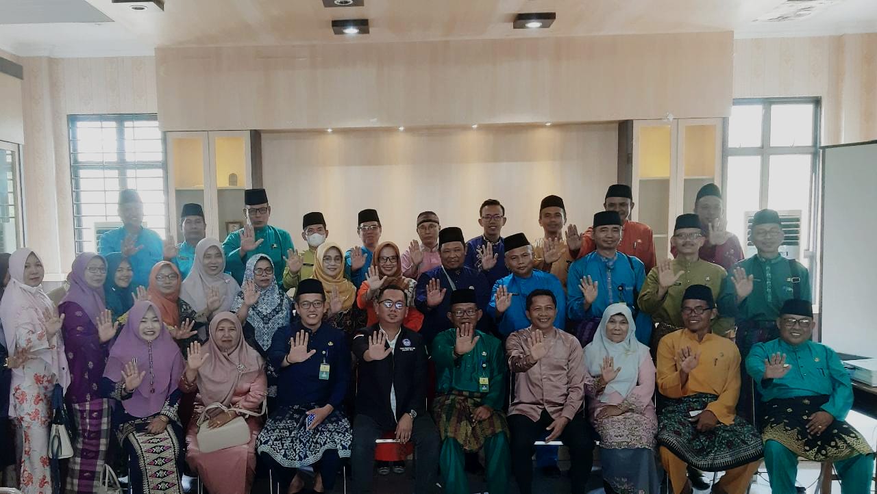 Dihadiri Kepala SD dan SMP se-Siak, Komnas PA Riau Gelar Sosialisasi Pencegahan Pelanggaran Hak Anak