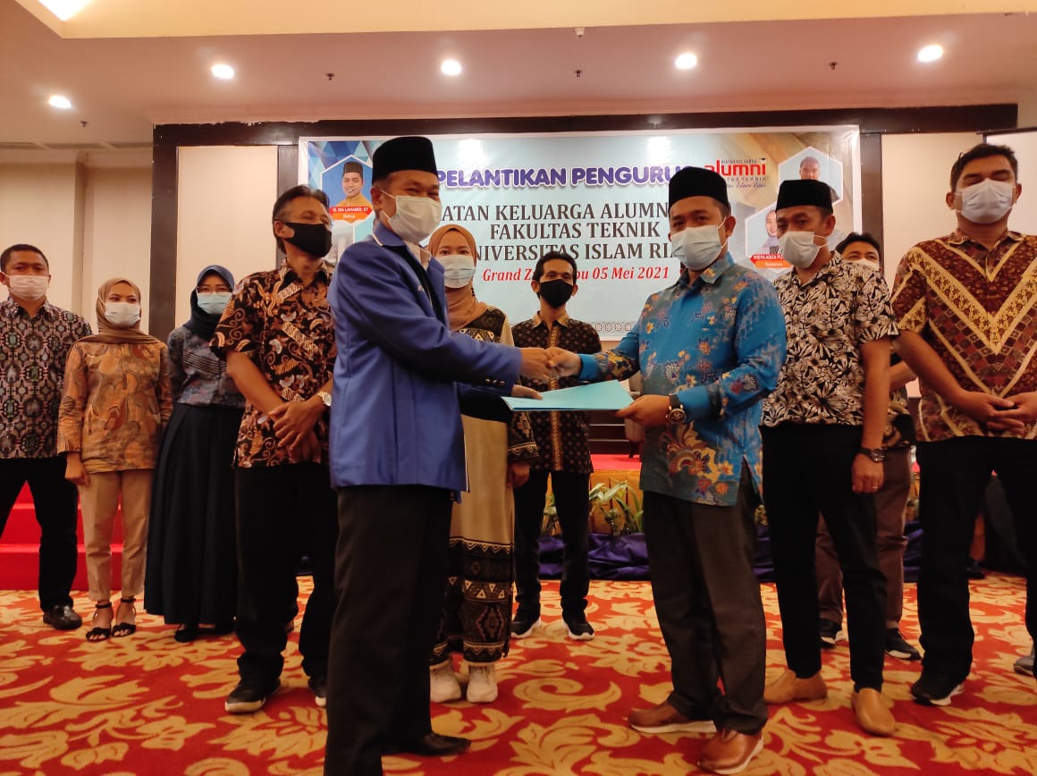DPP IKA UIR Lantik Pengurus IKA Teknik Universitas Islam Riau Periode 2021 - 2025i