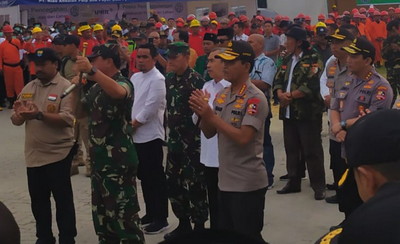 Gubernur Riau Gelar Pertemuan Bersama Panglima TNI Marsekal Hadi Tjahjanto  dan Kapolri Idham Azisi