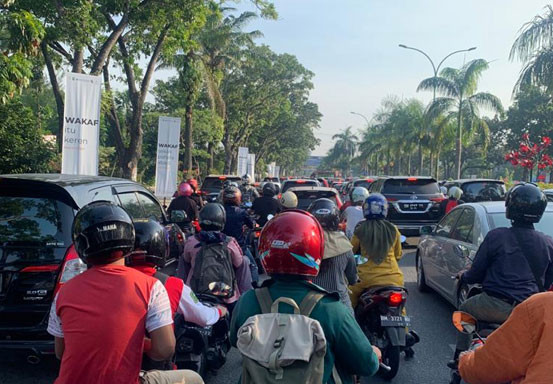 DPRD Riau: PPKM Mau Selesaikan Persoalan, Malah Menimbulkan Masalah Barui