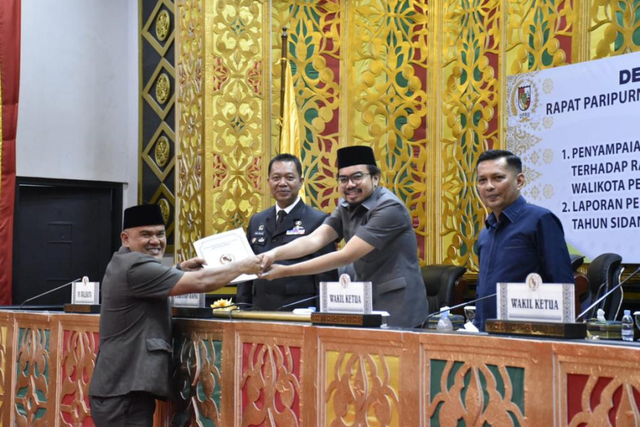 DPRD Kota Pekanbaru Laksanakan Paripurna Laporan Pelaksanaan Resesi