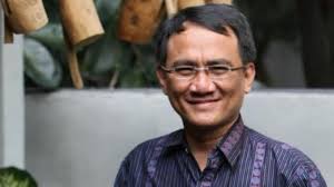 Andi Arief: Mohon Sri Mulyani Ingat Waktu Miskin, Sekolah Tinggi Bukan Untuk Sengsarakan Rakyati