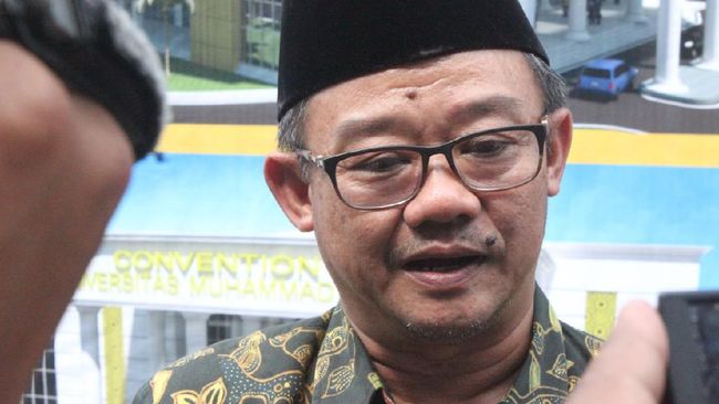 Sekum PP Muhammadiyah Tolak Jadi Wakil Mendikbud Nadiemi