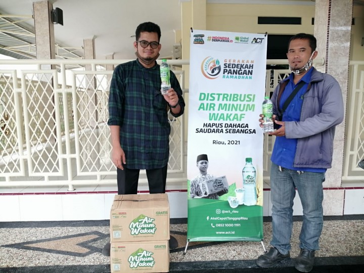 Air Minum Wakaf ACT Riau Mulai Disalurkan di Wilayah Pekanbarui