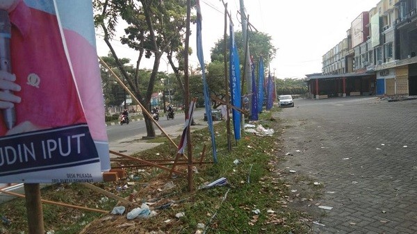 Atribut Pilkada 2020 Milik DPD  Partai Demokrat Riau Dirusaki